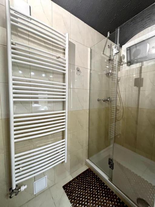 Charming Appartment 3-Min Walk To Old Town - Free Parking ลูบลิยานา ภายนอก รูปภาพ
