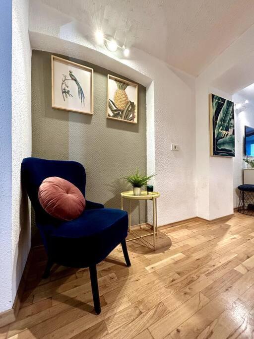 Charming Appartment 3-Min Walk To Old Town - Free Parking ลูบลิยานา ภายนอก รูปภาพ